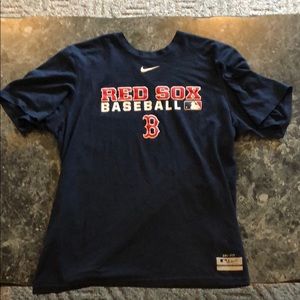 Navy Men's Nike Boston Red Sox Legend Tee.